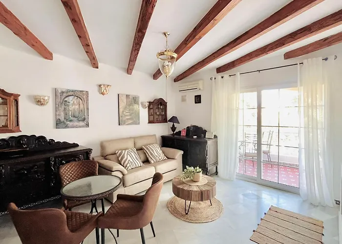 Aldea Del Mar Apartments